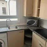 Bonito Apartamento En El Centro De Rosas Av-77