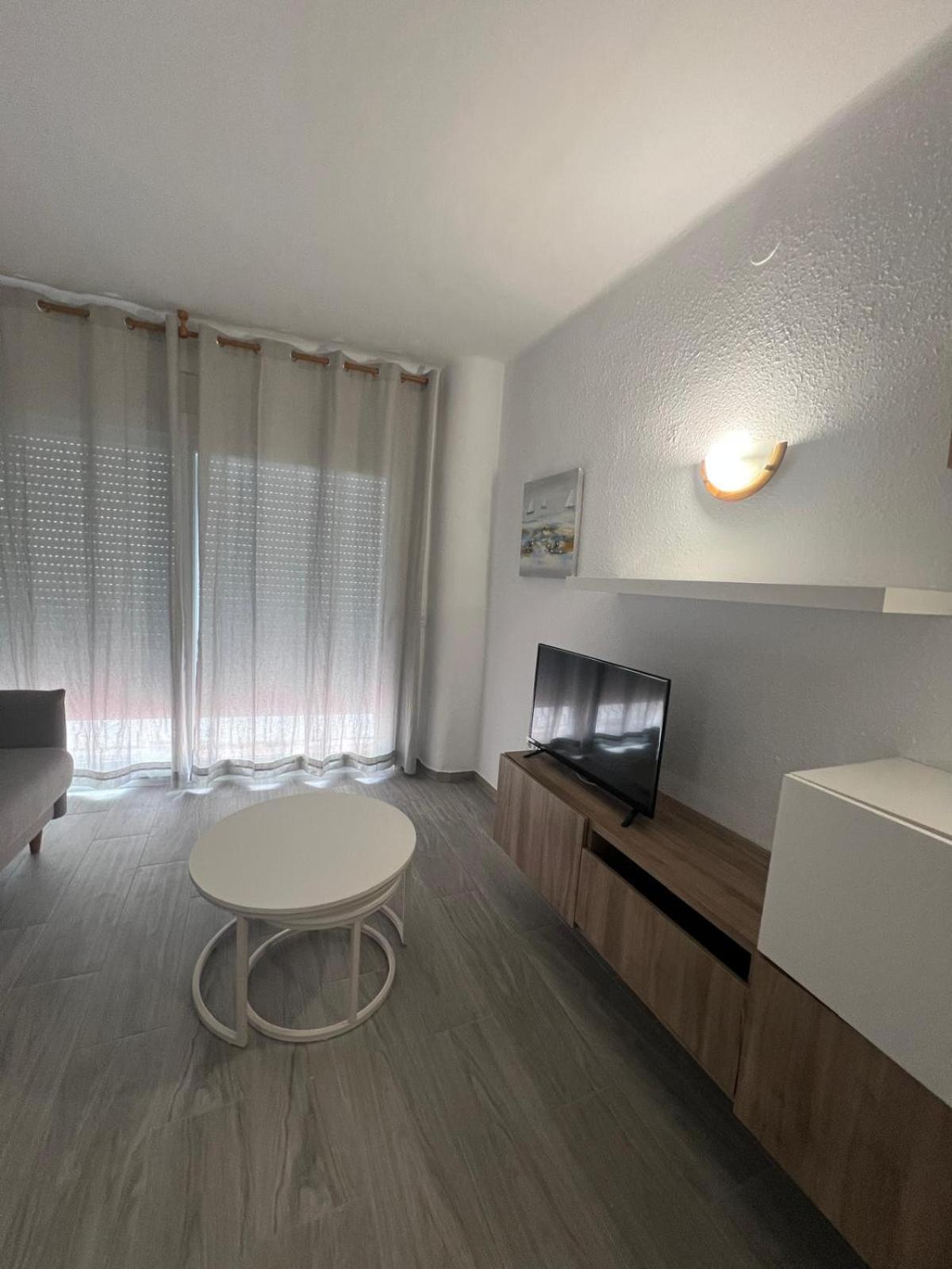 Appartement Bonito En El Centro De Av-77 Roses